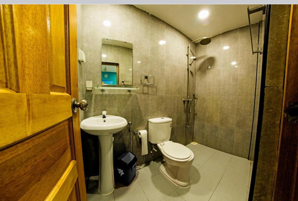 Отель Elysian Hideaway Маафуши Экстерьер фото